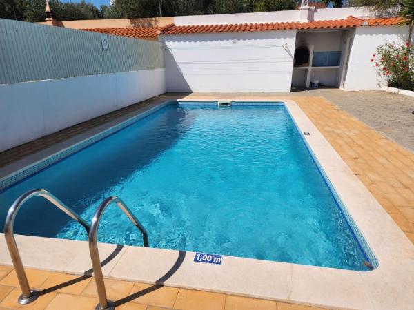 Albufeira Traditional Apartments In Villa - Guia