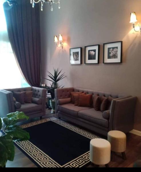 照片显示了位于Kuantan市的Tiara Homestay物件。