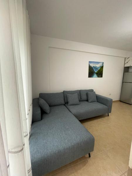 A la foto es mostra l'objecte Beachside Bliss apartment situat a la ciutat de Durrës.