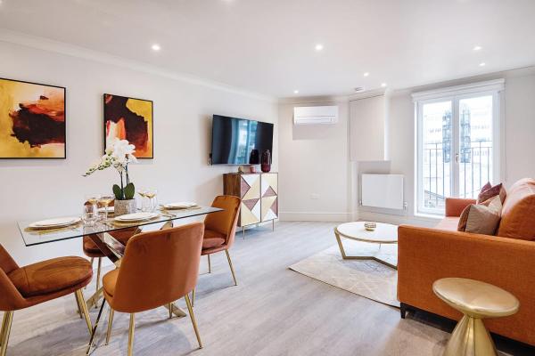 Marble Arch Suite 6, London