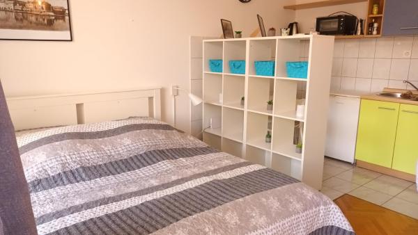 På bildet vises objektet Cozy apartman Aurelio som ligger i byen Split.