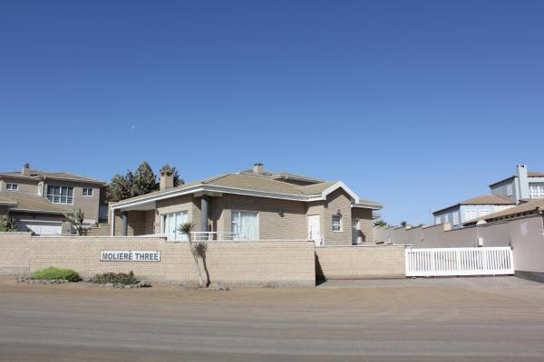 Muller's Self Catering - a cozy home from home!, Swakopmund