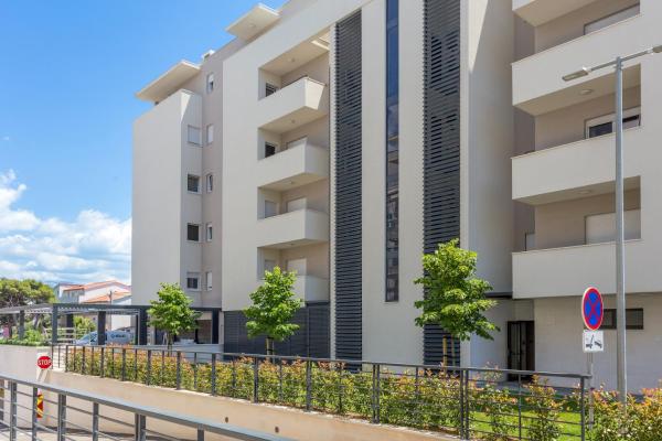 Nella foto è visibile l'oggetto Apartments with WiFi Split - 21439 situato nella città di Spalato (Split).