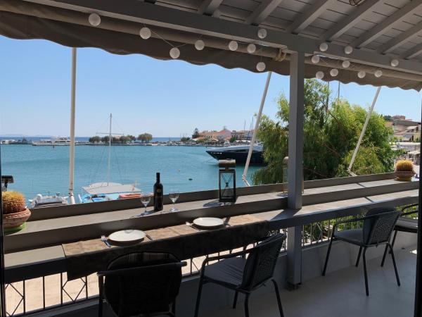 På billedet ses objektet Pythagorion Harbour Residence beliggende i byen Pythagoreio.