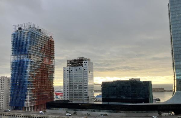 Kuva 9: Duplex - Vue Mer exceptionnelle - Quartier Euromed-avec Box