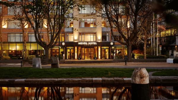 Mespil Hotel, Dublin