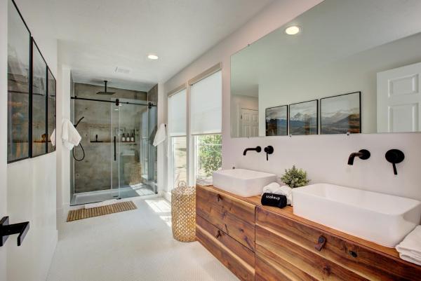 Foto 8: Off-Broadway - Modern woutdoor haven