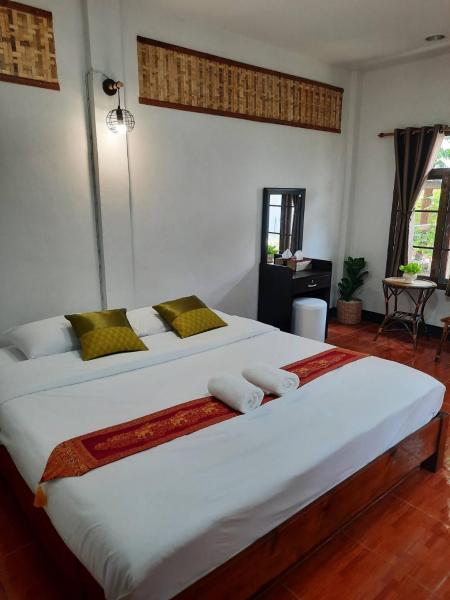 På billedet ses objektet Hotel Pailifornia beliggende i byen Pai.