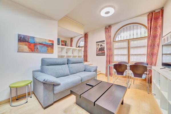 Na fotografii je vidět objekt Apartamento la Laurel by Clabao nacházející se ve městě Logroño.
