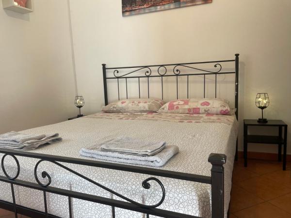 A la foto es mostra l'objecte Casalino situat a la ciutat de Buggiano.