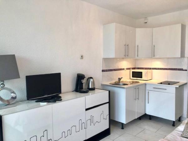 Studio 82, Héliopolis FGH au Village naturiste的照片6