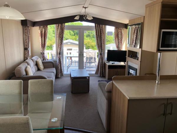 A la foto es mostra l'objecte Popular property in Bembridge situat a la ciutat de Bembridge.