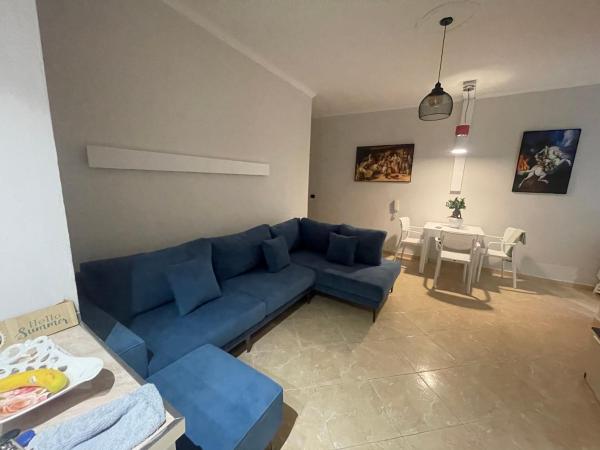 På billedet ses objektet REA Beach House beliggende i byen Durrës.