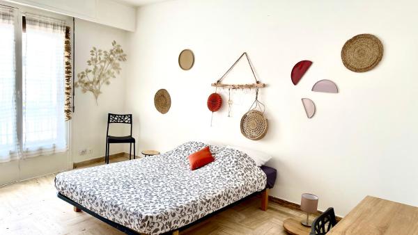På billedet ses objektet STUDIO SWEETY SUITE with AC beliggende i byen Antibes.
