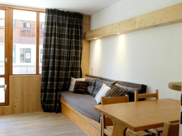 På billedet ses objektet Studio cabine confortable, skis aux pieds, proche funiculaire, balcon exposé sud - FR-1-502-517 beliggende i byen Tignes.