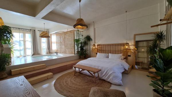 Στη φωτογραφία φαίνεται το αντικείμενο Biophilia Luxury Lofts που βρίσκεται στην πόλη Al Ashrafīyah.
