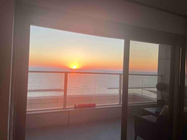 Appartement luxueux face mer, Netanya