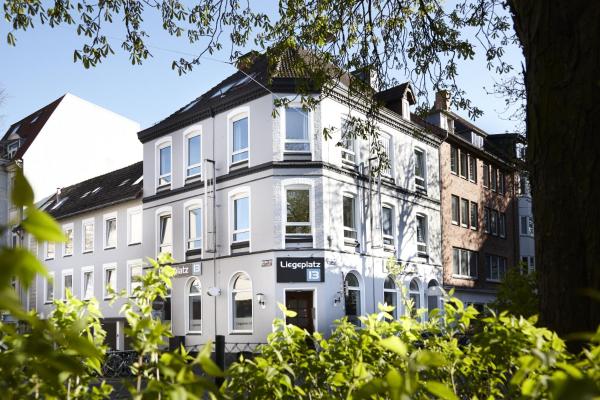 På billedet ses objektet Hotel Liegeplatz 13 Kiel by Premiere Classe beliggende i byen Kiel.