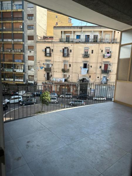 A la foto es mostra l'objecte A.I.R. TERMINAL STATION situat a la ciutat de Nàpols.