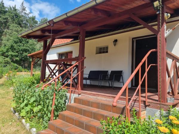 La photo montre l'objet Dom wakacyjny nad jeziorem Jodłów situé dans la ville de Nowa Sól.