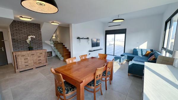 Unique Penthouse In Center Of Haifa - Israel
