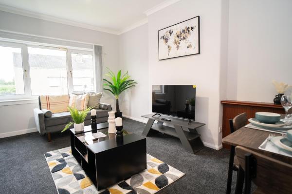 Linburn Apartment, Glasgow