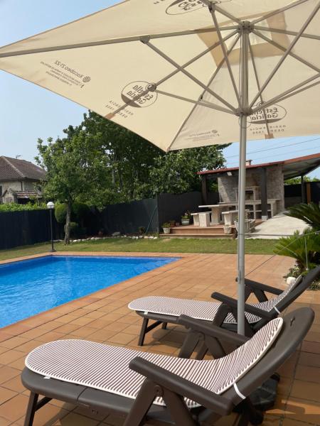 Chalet Casa Con Piscina En Arbo Vigo - Galicia