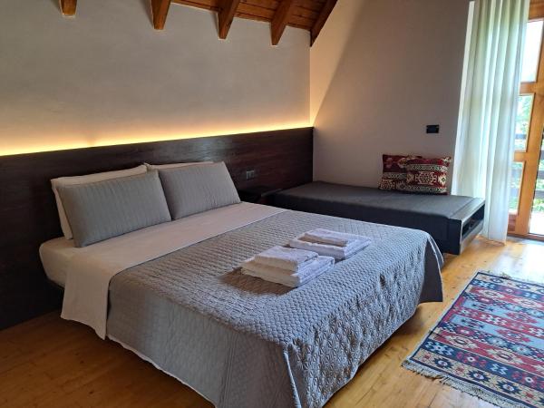 Villa Gjeçaj Guesthouse and Restaurant, Theth