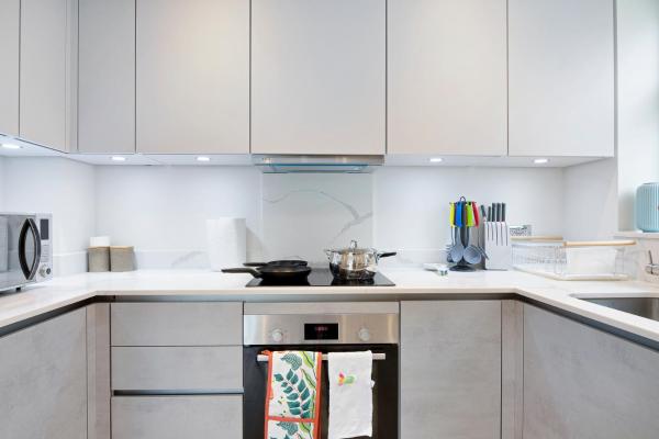 Spacious, 3 bedroom, 2 bathroom, Surbitonの写真8