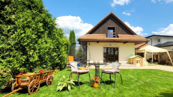 A la foto es mostra l'objecte Apartmány Anička vo Važci situat a la ciutat de Važec.