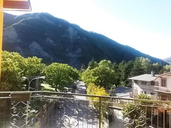 På billedet ses objektet Appartamento Parco dei Castagni MONTECRETO beliggende i byen Montecreto.