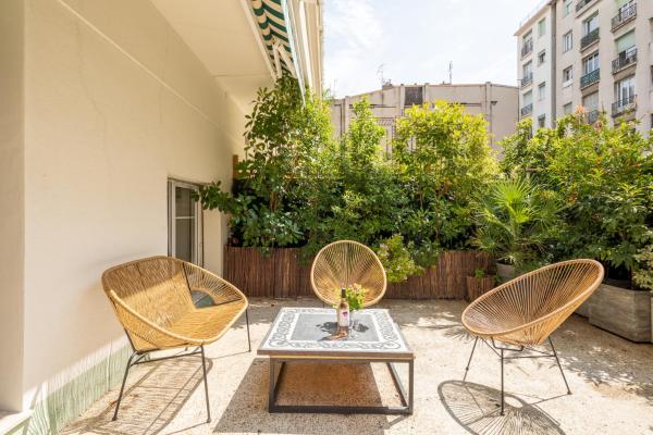 Peaceful Haven, Terrace in Nice, Nice