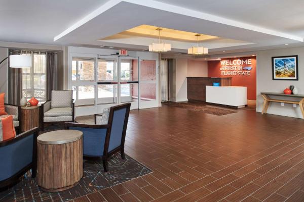 Hampton Inn & Suites Chapel Hill/Durhamの写真6