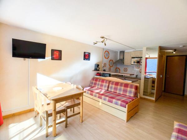 På billedet ses objektet Studio confortable et lumineux à Tignes Le Lac, au pied des pistes, proche commerces, balcon sud - FR-1-502-423 beliggende i byen Tignes.