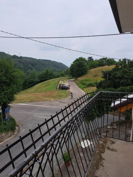 På billedet ses objektet CASA BEDIN beliggende i byen Perarolo.