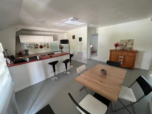 A la foto es mostra l'objecte Appartement atypique situat a la ciutat de Pavilly.