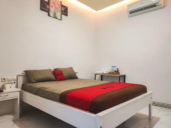 Reddoorz Syariah At Naffa Homestay - Bengkulu