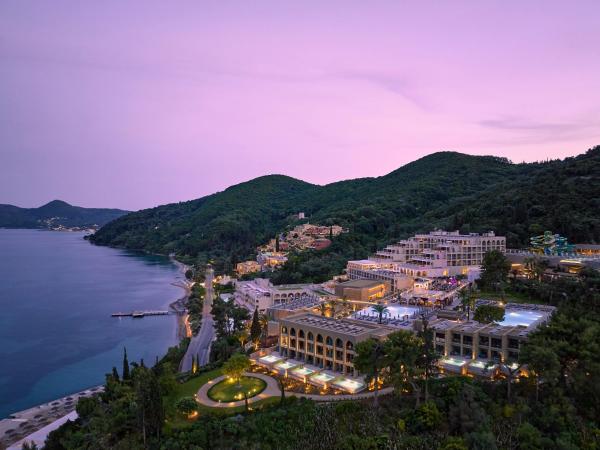 Στη φωτογραφία φαίνεται το αντικείμενο MarBella, Mar-Bella Collection που βρίσκεται στην πόλη Strongylí.