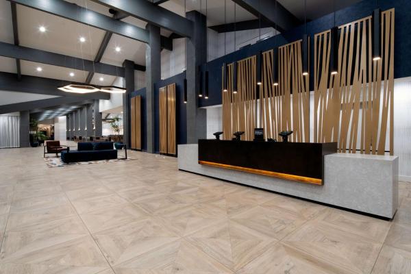 DoubleTree by Hilton Bakersfield photo 4