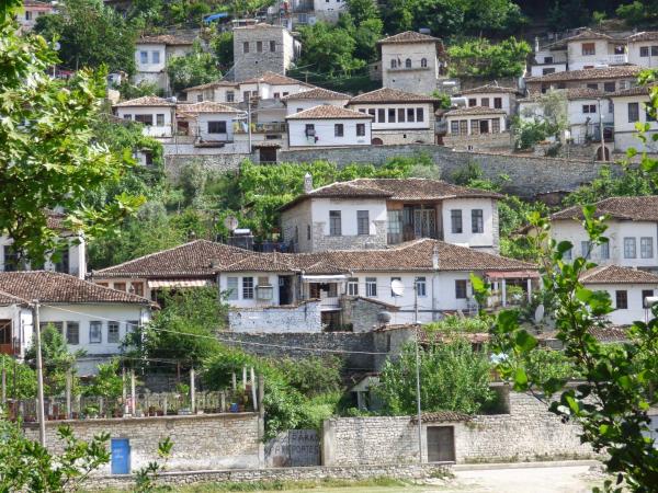 A la foto es mostra l'objecte Guesthouse & hostel Lorenc situat a la ciutat de Berat.