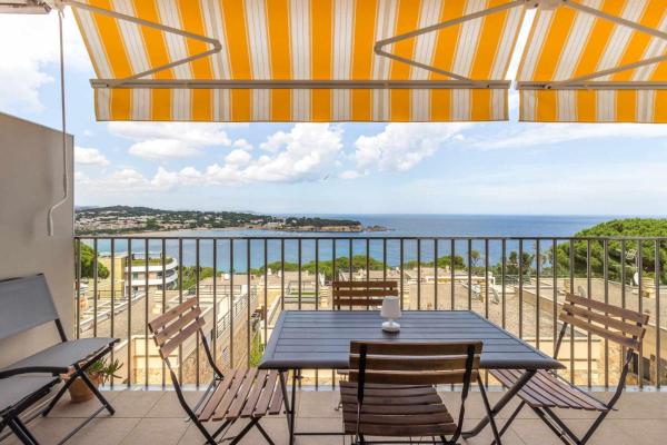The photo shows the Eden Mar 13 Apartamento con vistas al mar located in the city of S'Agaro.