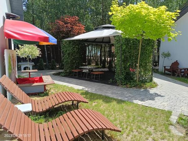 Na fotografii je vidět objekt Apartamenty Wilczyca nacházející se ve městě Przyjezierze.