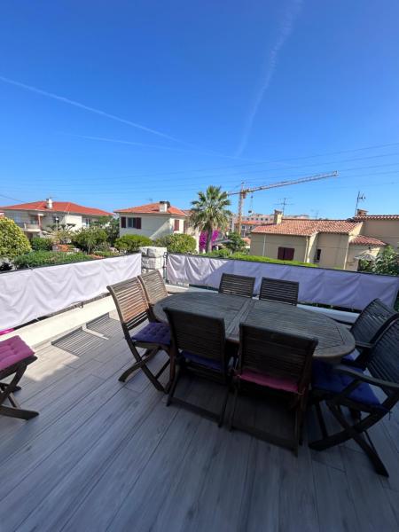 Superbe Appartement Dans Villa - Saint-Laurent-du-Var