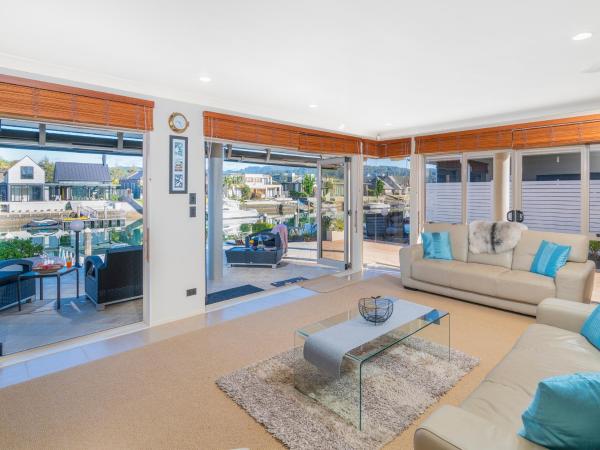 Foto 9: Sunset View - Pauanui Waterfront Home