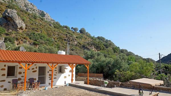 A la foto es mostra l'objecte Polyraki's Cottage situat a la ciutat de Grigorianá.