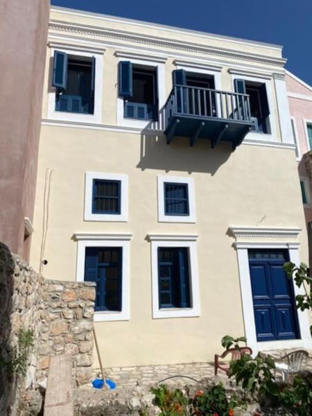 På billedet ses objektet Studio in the Aegean beliggende i byen Megisti.