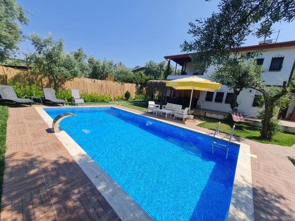 Na zdjęciu widoczny jest obiekt Antik House İznik położony w mieście Söylemiş.