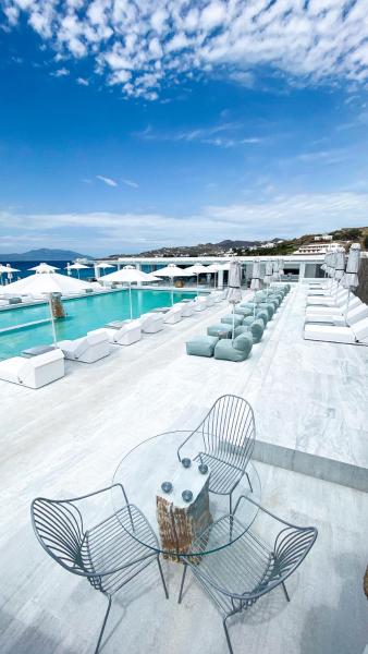 A la foto es mostra l'objecte Mykonos Bay Resort & Villas situat a la ciutat de Glastros.