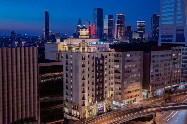 DoubleTree by Hilton Istanbul Gayrettepe, Стамбул