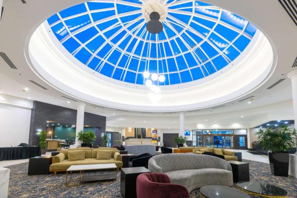 Kuva 6: DoubleTree by Hilton Calgary North
